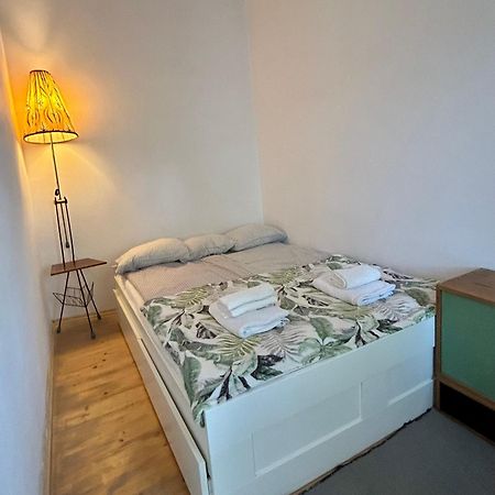 Tenement Apartment 90m2 City Center Krakau Buitenkant foto