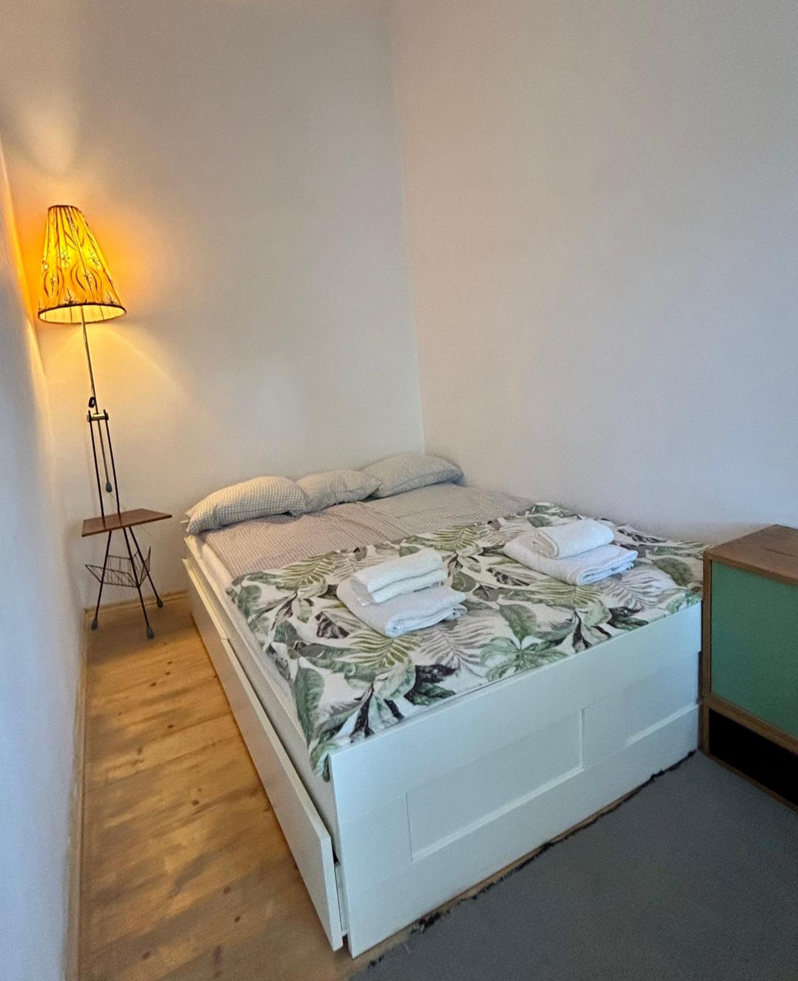 Tenement Apartment 90m2 City Center Krakau Buitenkant foto