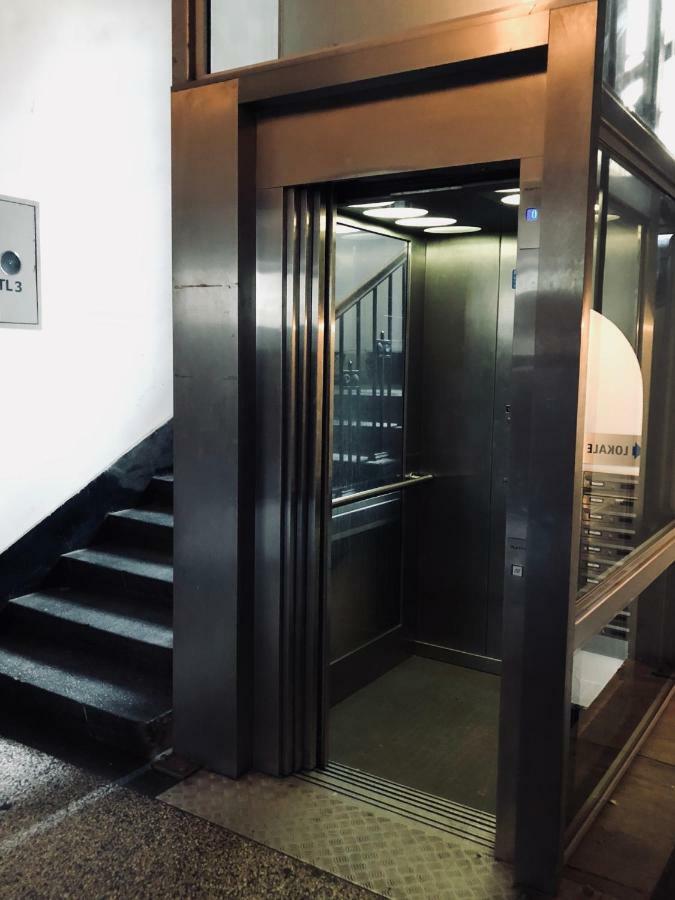 Tenement Apartment 90m2 City Center Krakau Buitenkant foto